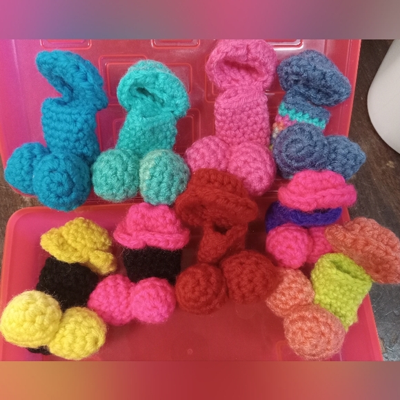 Handcrafted Fun Novelty Chapstick Holder - Picture 2 of 4